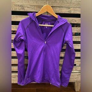 Nike dri-fit long sleeve quarter zip